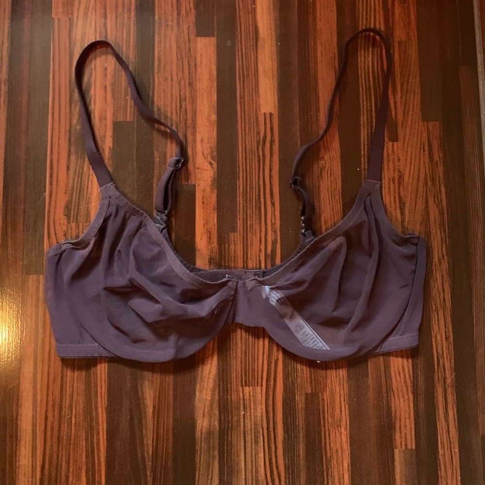 Victoria’s Secret mesh bra 34D